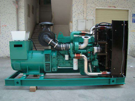乃东1100kw康明斯柴油发电机组图片 乃东1100kw康明斯柴油发电机组图片